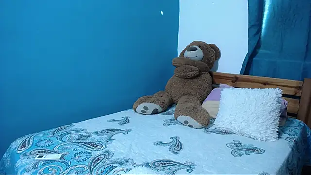 Sunny rayz  online show from 03/19/25, 03:19