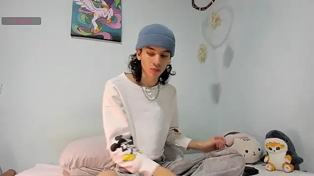 Snapshot of imcoltonalvin chatting on 01/28/25, 03:15 imcoltonalvin online show from 01/28/25, 03:15