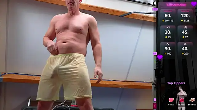 libo horny muscles online show from 01/06/25, 03:19