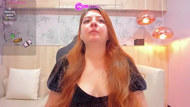 Snapshot of tinaclark_ chatting on 07/02/26, 05:30 tinaclark online show from 07/02/26, 05:30