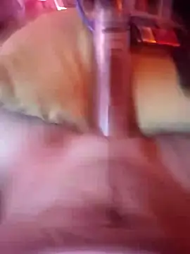 Snapshot of RoosterWabbit chatting on 01/10/25, 02:45 RoosterWabbit online show from 01/10/25, 02:45