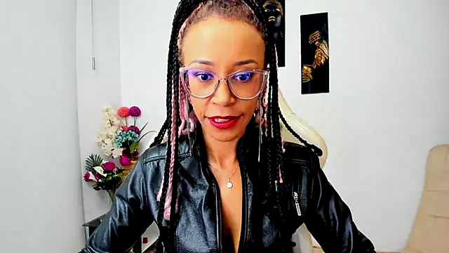 ScarlettMalbec online show from 03/04/25, 11:43