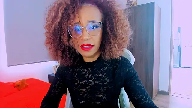 ScarlettMalbec online show from 06/19/26, 08:34