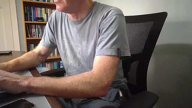 jiggy77777 online show from 01/18/26, 11:08