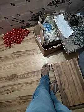 Snapshot of COUPLLE_VILLAGE chatting on 03/06/25, 04:08 COUPLLE VILLAGE online show from 03/06/25, 04:08