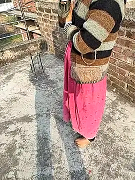 Snapshot of COUPLLE_VILLAGE chatting on 11/25/25, 02:55 COUPLLE VILLAGE online show from 11/25/25, 02:55