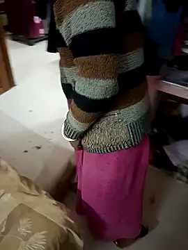 Snapshot of COUPLLE_VILLAGE chatting on 12/02/25, 02:39 COUPLLE VILLAGE online show from 12/02/25, 02:39