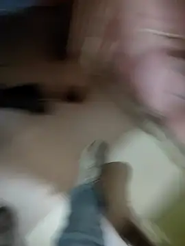 Snapshot of COUPLLE_VILLAGE chatting on 12/20/25, 03:13 COUPLLE VILLAGE online show from 12/20/25, 03:13