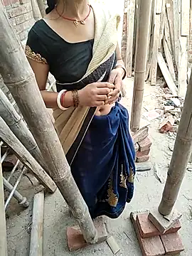 COUPLLE VILLAGE online show from 03/12/26, 02:50