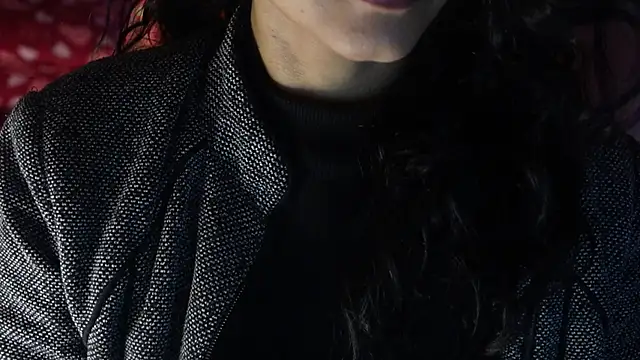 -AyeshaSinghania- online show from 12/02/25, 11:04