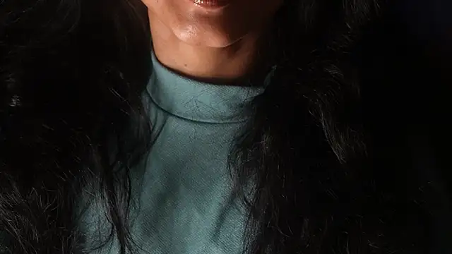 -AyeshaSinghania- online show from 04/30/26, 05:52