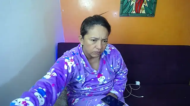 Snapshot of daleska_ayala_1 chatting on 12/28/24, 01:28 daleska ayala 1 online show from 12/28/24, 01:28