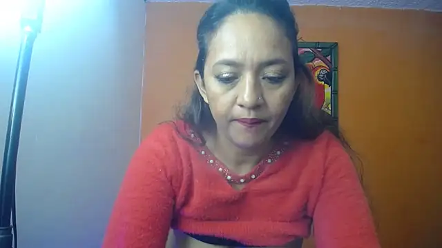 Snapshot of daleska_ayala_1 chatting on 01/12/25, 02:45 daleska ayala 1 online show from 01/12/25, 02:45