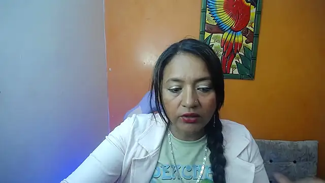 Snapshot of daleska_ayala_1 chatting on 02/10/25, 06:35 daleska ayala 1 online show from 02/10/25, 06:35