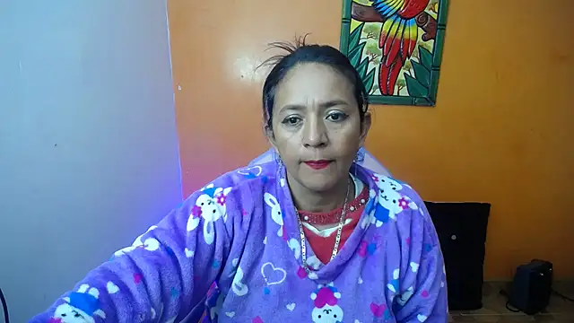 Snapshot of daleska_ayala_1 chatting on 02/17/25, 01:58 daleska ayala 1 online show from 02/17/25, 01:58