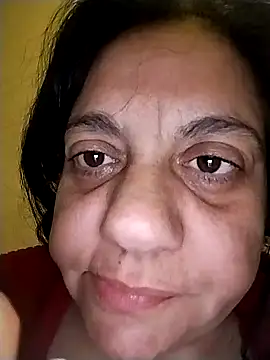 Snapshot of BustyBabyOfficial chatting on 12/29/24, 02:49 BustyBabyOfficial online show from 12/29/24, 02:49