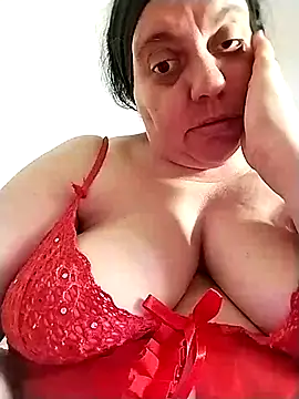 Snapshot of BustyBabyOfficial chatting on 03/04/25, 02:21 BustyBabyOfficial online show from 03/04/25, 02:21