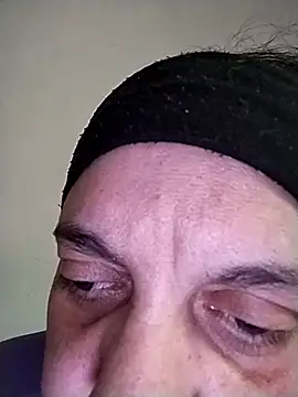 Snapshot of BustyBabyOfficial chatting on 03/10/25, 03:30 BustyBabyOfficial online show from 03/10/25, 03:30