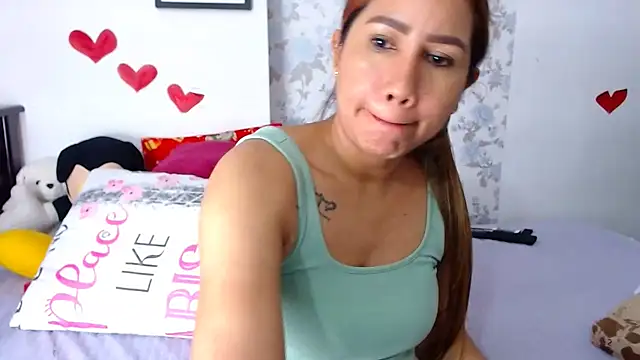 vanessa cute1 online show from 12/02/25, 09:43