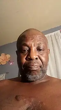 Snapshot of macnificent1fr chatting on 02/13/25, 10:02 macnificent1fr online show from 02/13/25, 10:02