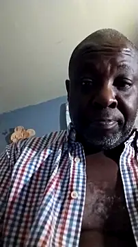 Snapshot of macnificent1fr chatting on 09/28/25, 04:07 macnificent1fr online show from 09/28/25, 04:07