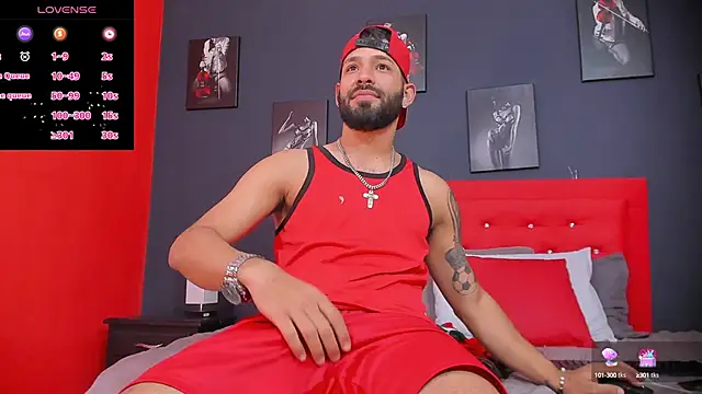 Snapshot of Thiagogomez chatting on 12/13/24, 03:32 Thiagogomez online show from 12/13/24, 03:32