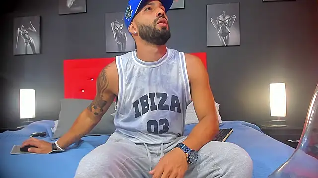 Snapshot of Thiagogomez chatting on 02/21/25, 12:28 Thiagogomez online show from 02/21/25, 12:28
