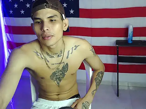 hot king20 online show from 11/18/25, 02:17