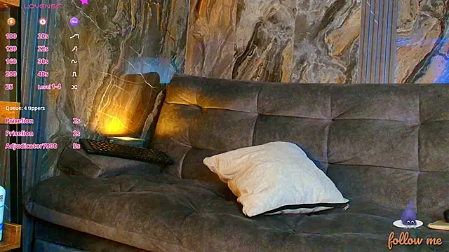 Snapshot of Andrew_Brown chatting on 02/01/25, 07:23 Andrew Brown online show from 02/01/25, 07:23