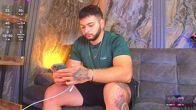 Snapshot of Andrew_Brown chatting on 02/15/25, 04:34 Andrew Brown online show from 02/15/25, 04:34