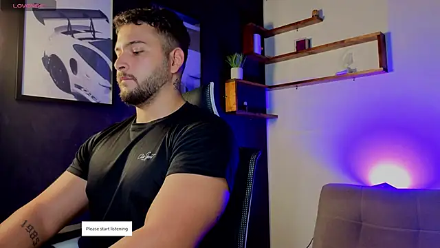 Snapshot of Andrew_Brown chatting on 10/08/25, 03:53 Andrew Brown online show from 10/08/25, 03:53