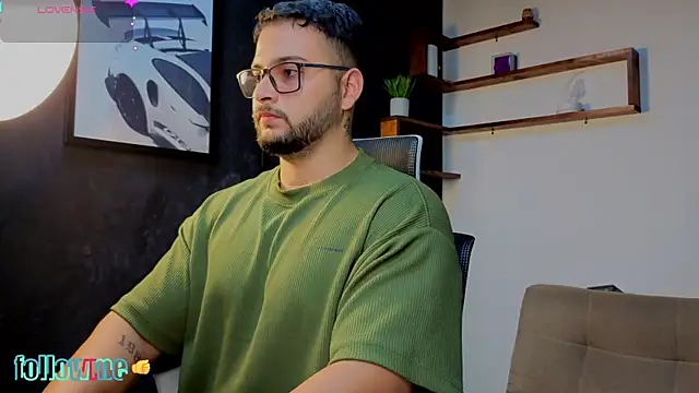 Snapshot of Andrew_Brown chatting on 10/27/25, 06:56 Andrew Brown online show from 10/27/25, 06:56