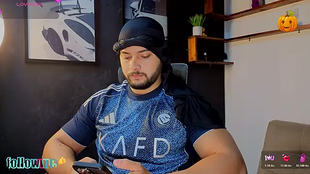 Snapshot of Andrew_Brown chatting on 11/03/25, 05:03 Andrew Brown online show from 11/03/25, 05:03