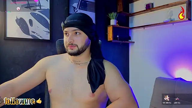 Snapshot of Andrew_Brown chatting on 11/05/25, 04:23 Andrew Brown online show from 11/05/25, 04:23