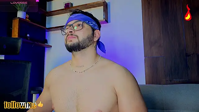 Snapshot of Andrew_Brown chatting on 11/08/25, 03:39 Andrew Brown online show from 11/08/25, 03:39