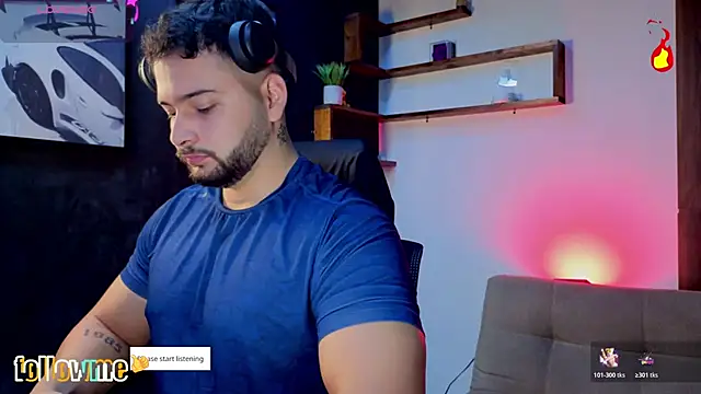 Snapshot of Andrew_Brown chatting on 11/13/25, 04:17 Andrew Brown online show from 11/13/25, 04:17