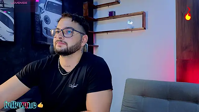 Snapshot of Andrew_Brown chatting on 11/19/25, 08:09 Andrew Brown online show from 11/19/25, 08:09