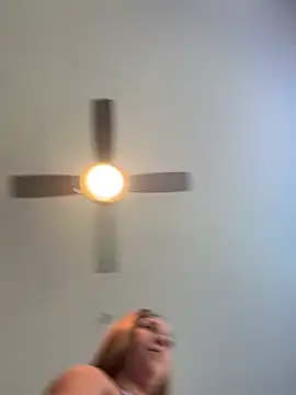 Snapshot of Bigbuttbrooklynn chatting on 01/15/26, 05:16 Bigbuttbrooklynn online show from 01/15/26, 05:16