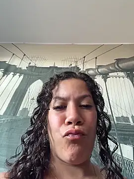 Bigbuttbrooklynn online show from 04/28/26, 12:20