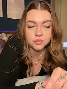 VictoriaLaFleur online show from 03/31/26, 01:22