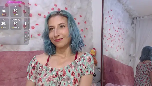 Snapshot of SkarletJhonson_ chatting on 03/21/25, 03:55 SkarletJhonson  online show from 03/21/25, 03:55