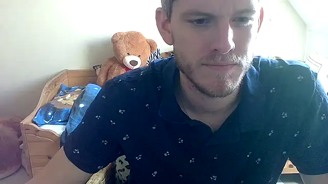 Snapshot of Love_Bert chatting on 09/23/25, 10:51 Love Bert online show from 09/23/25, 10:51