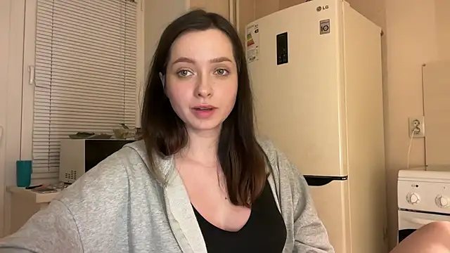  liatris  online show from 09/17/25, 03:35