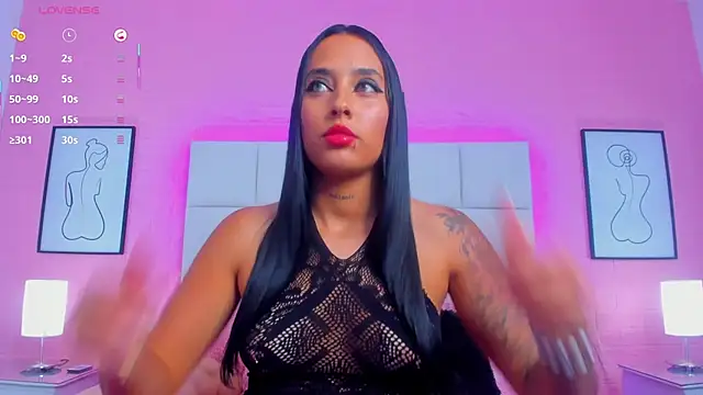 charlotte kisss online show from 07/27/26, 05:31