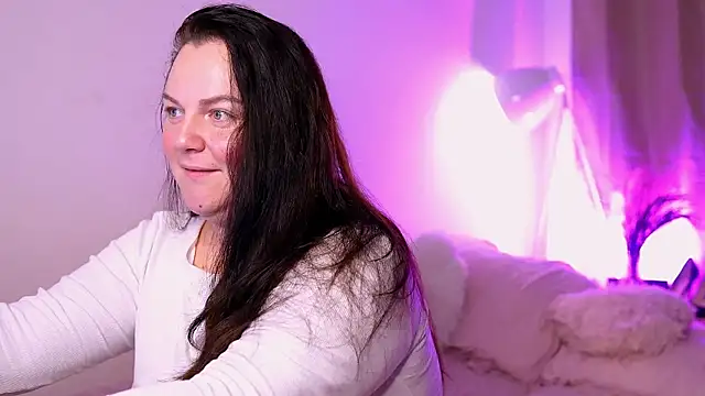 ameliaminkx online show from 11/28/25, 04:04