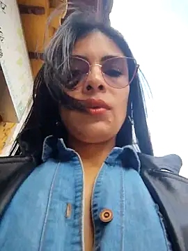 Astrid-- online show from 02/06/26, 03:15