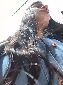 Astrid-- online show from 04/10/26, 03:17