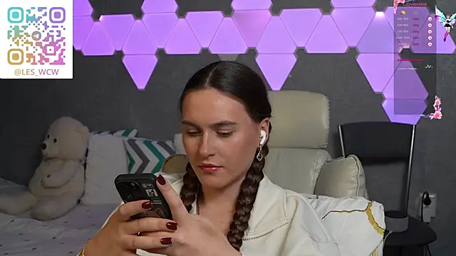 HarleyDeess online show from 01/15/26, 10:46