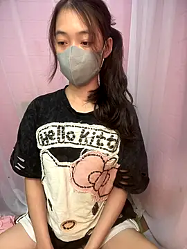 Snapshot of DA-EUN chatting on 09/14/25, 03:44 DA-EUN online show from 09/14/25, 03:44