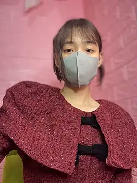 Snapshot of DA-EUN chatting on 10/23/25, 03:28 DA-EUN online show from 10/23/25, 03:28